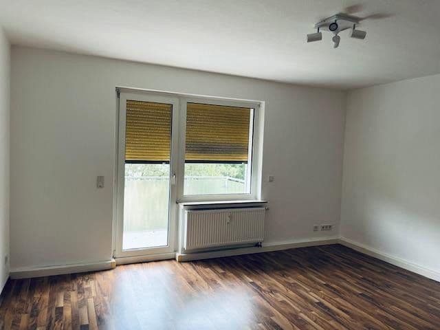 Prenájom bytu 3-izbový 70 m², Grünstraße 22, Hattingen, Severné Porýnie - Westfálsko Prenájom bytu 3-izbový 70 m², Grünstraße 22, Hattingen, Severné Porýnie - Westfálsko