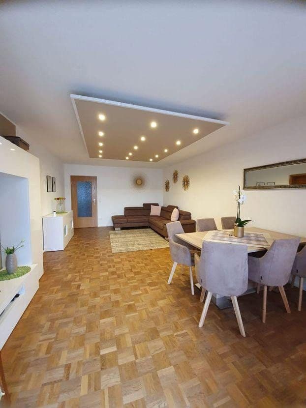Prenájom bytu 4-izbový 95 m², Anton-Günther-Weg 44, Waldkraiburg, Bavorsko Prenájom bytu 4-izbový 95 m², Anton-Günther-Weg 44, Waldkraiburg, Bavorsko