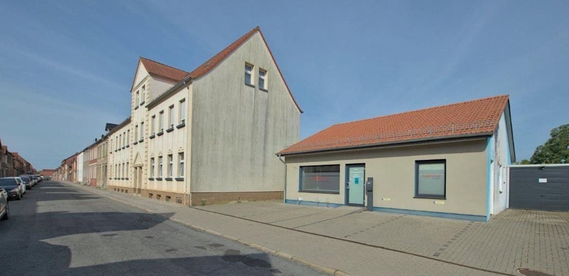 Predaj domu 663 m², pozemek 819 m², Tangermünde, Sasko-Anhaltsko Predaj domu 663 m², pozemek 819 m², Tangermünde, Sasko-Anhaltsko