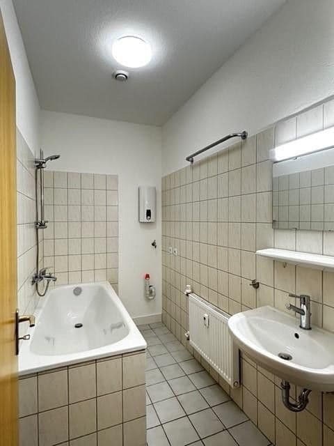 Prenájom bytu 1-izbový 50 m², Hellgasse 16, Alzey, Porýnie-Falcko Prenájom bytu 1-izbový 50 m², Hellgasse 16, Alzey, Porýnie-Falcko