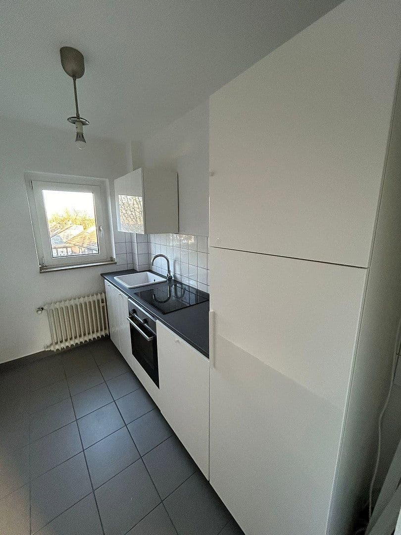 Prenájom bytu 3-izbový 57 m², Essen, Severné Porýnie - Westfálsko Prenájom bytu 3-izbový 57 m², Essen, Severné Porýnie - Westfálsko