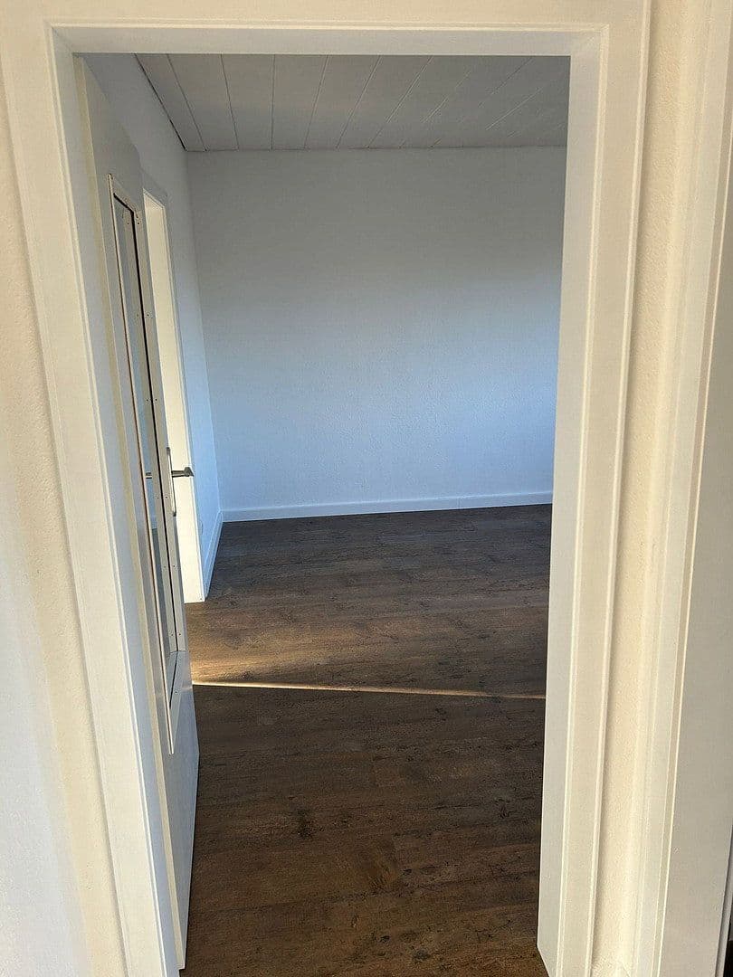Prenájom bytu 3-izbový 57 m², Essen, Severné Porýnie - Westfálsko Prenájom bytu 3-izbový 57 m², Essen, Severné Porýnie - Westfálsko