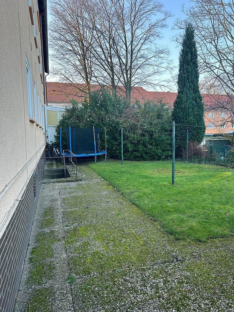 Prenájom bytu 3-izbový 57 m², Essen, Severné Porýnie - Westfálsko Prenájom bytu 3-izbový 57 m², Essen, Severné Porýnie - Westfálsko