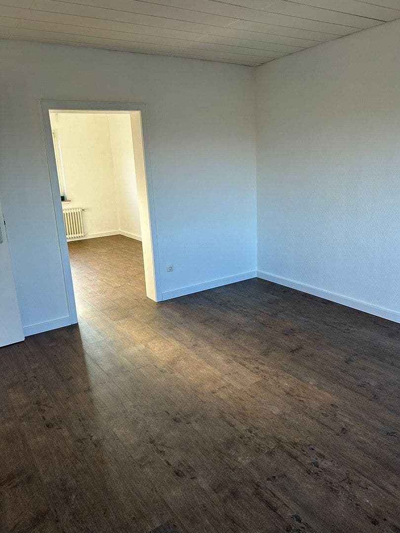 Prenájom bytu 3-izbový 57 m², Essen, Severné Porýnie - Westfálsko Prenájom bytu 3-izbový 57 m², Essen, Severné Porýnie - Westfálsko