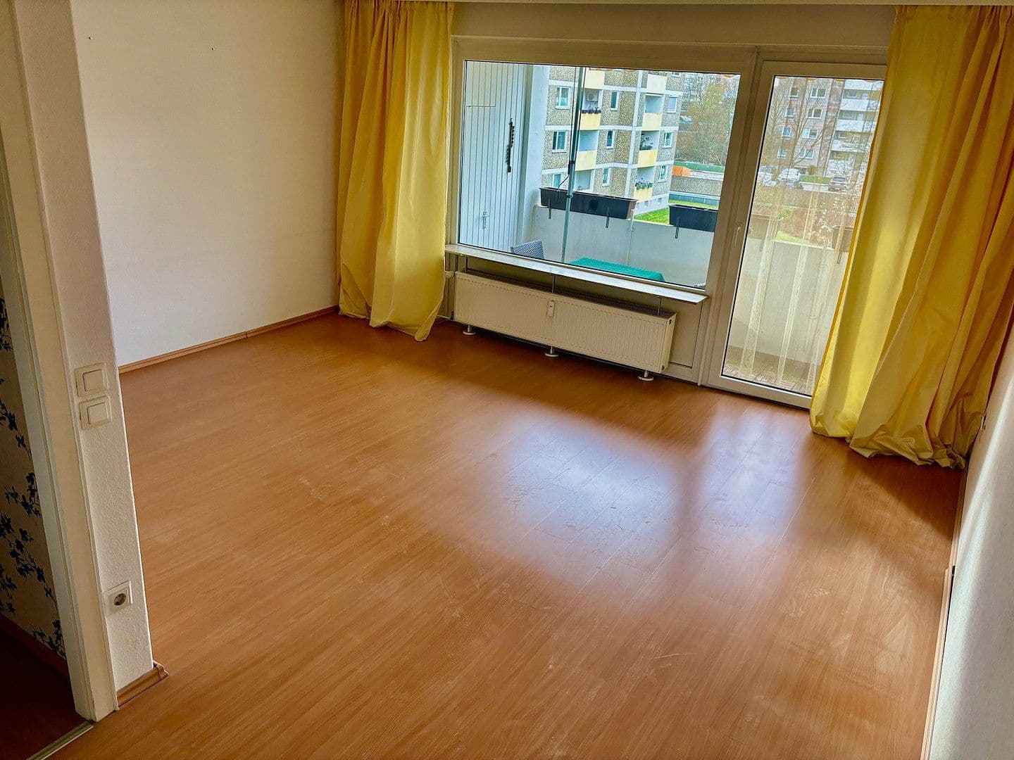 Prenájom bytu 3-izbový 72 m², Laatzen, Dolné Sasko Prenájom bytu 3-izbový 72 m², Laatzen, Dolné Sasko
