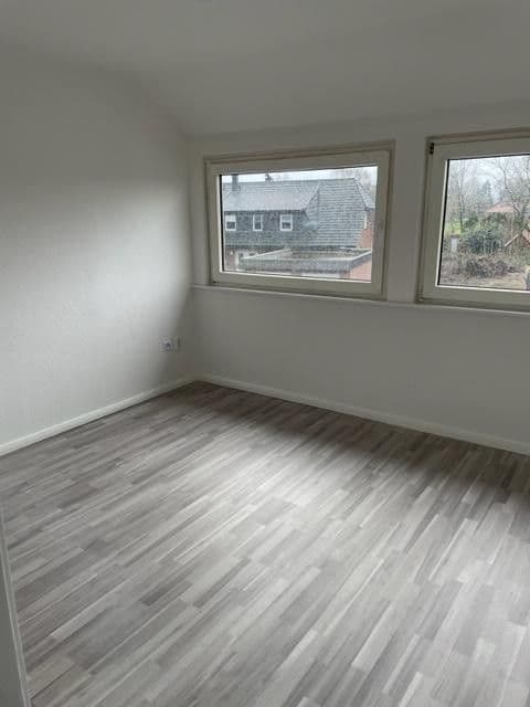 Predaj domu 322 m², pozemek 689 m², Am Blanken Moor 3a, Eystrup, Dolné Sasko Predaj domu 322 m², pozemek 689 m², Am Blanken Moor 3a, Eystrup, Dolné Sasko
