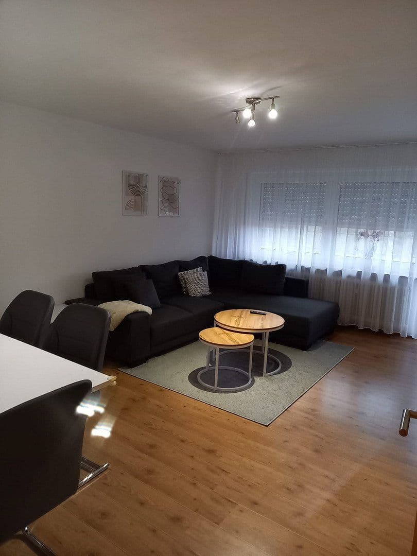 Prenájom bytu 2-izbový 69 m², Geislingen an der Steige, Bádensko-Wurttembersko Prenájom bytu 2-izbový 69 m², Geislingen an der Steige, Bádensko-Wurttembersko