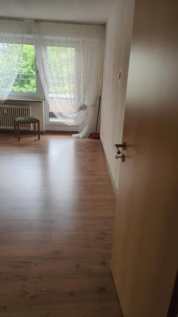 Prenájom bytu 2-izbový 69 m², Geislingen an der Steige, Bádensko-Wurttembersko Prenájom bytu 2-izbový 69 m², Geislingen an der Steige, Bádensko-Wurttembersko