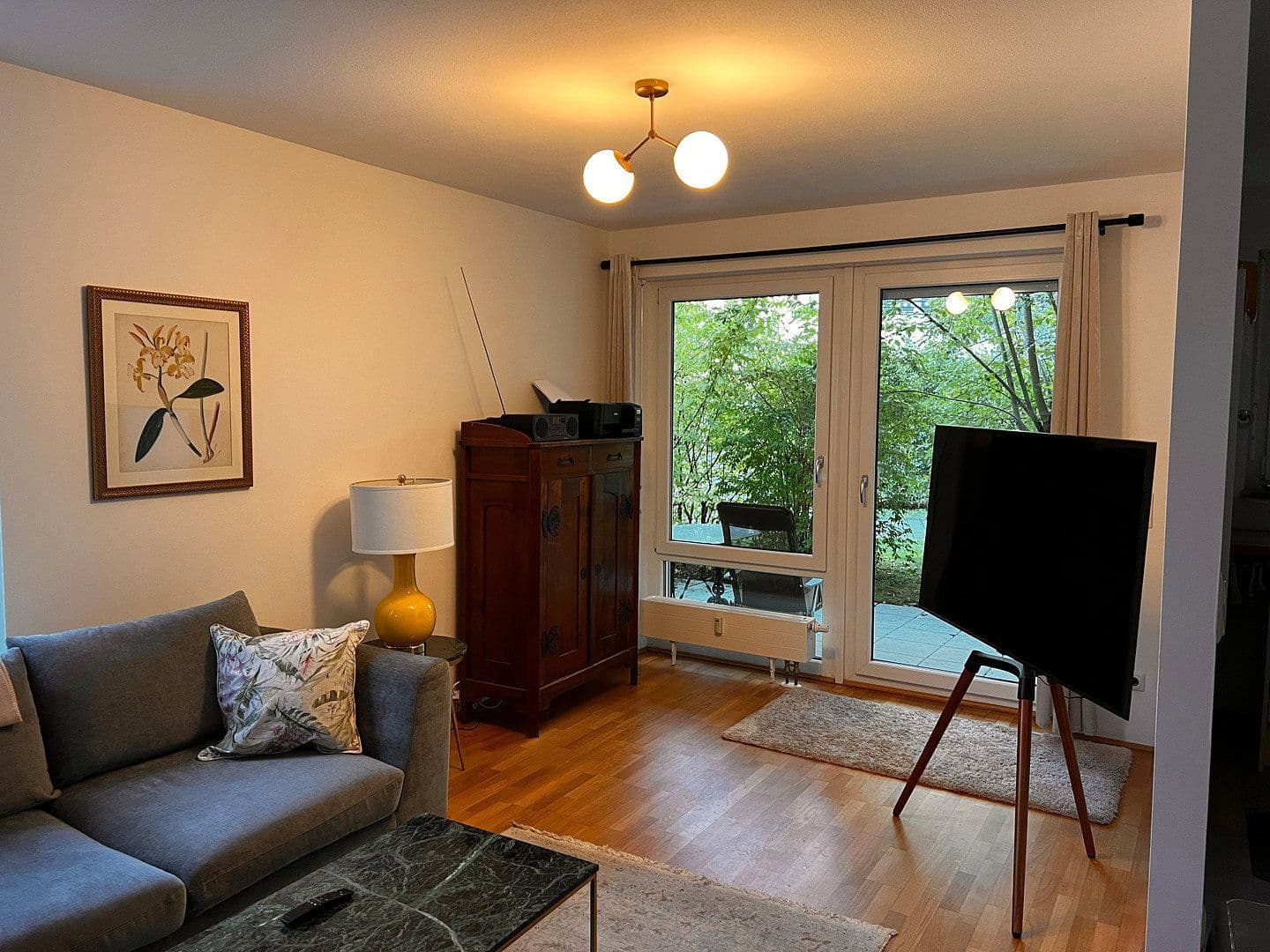 Prenájom bytu 2-izbový 52 m², München, Bavorsko Prenájom bytu 2-izbový 52 m², München, Bavorsko