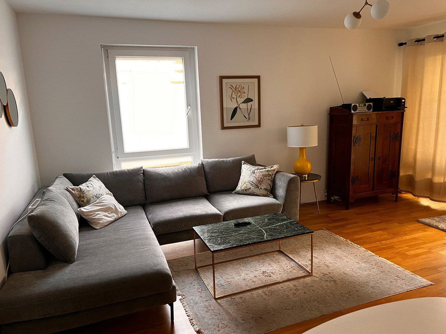 Prenájom bytu 2-izbový 52 m², München, Bavorsko Prenájom bytu 2-izbový 52 m², München, Bavorsko