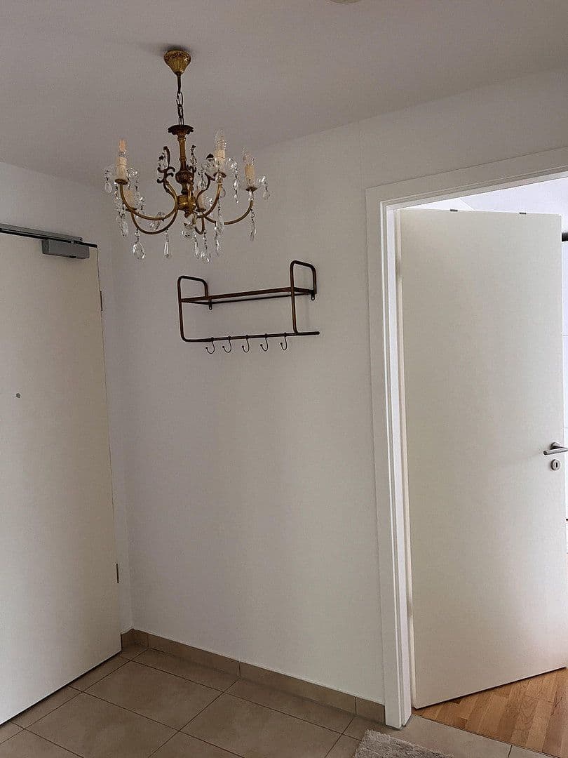 Prenájom bytu 2-izbový 52 m², München, Bavorsko Prenájom bytu 2-izbový 52 m², München, Bavorsko