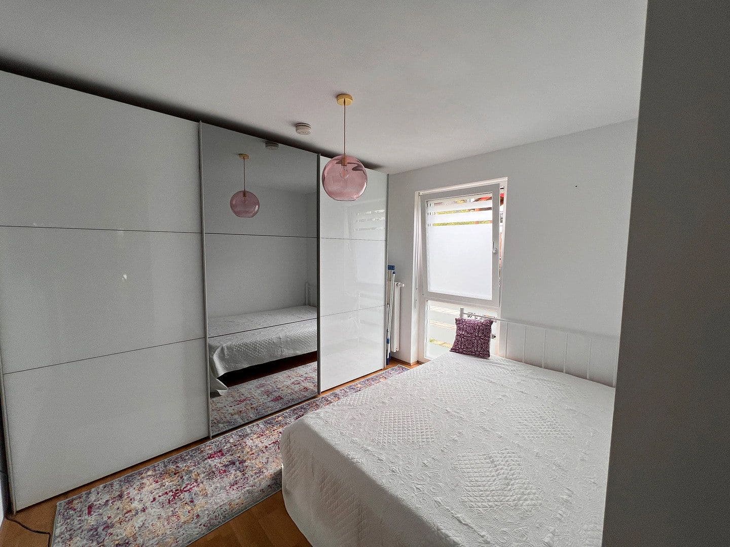Prenájom bytu 2-izbový 52 m², München, Bavorsko Prenájom bytu 2-izbový 52 m², München, Bavorsko