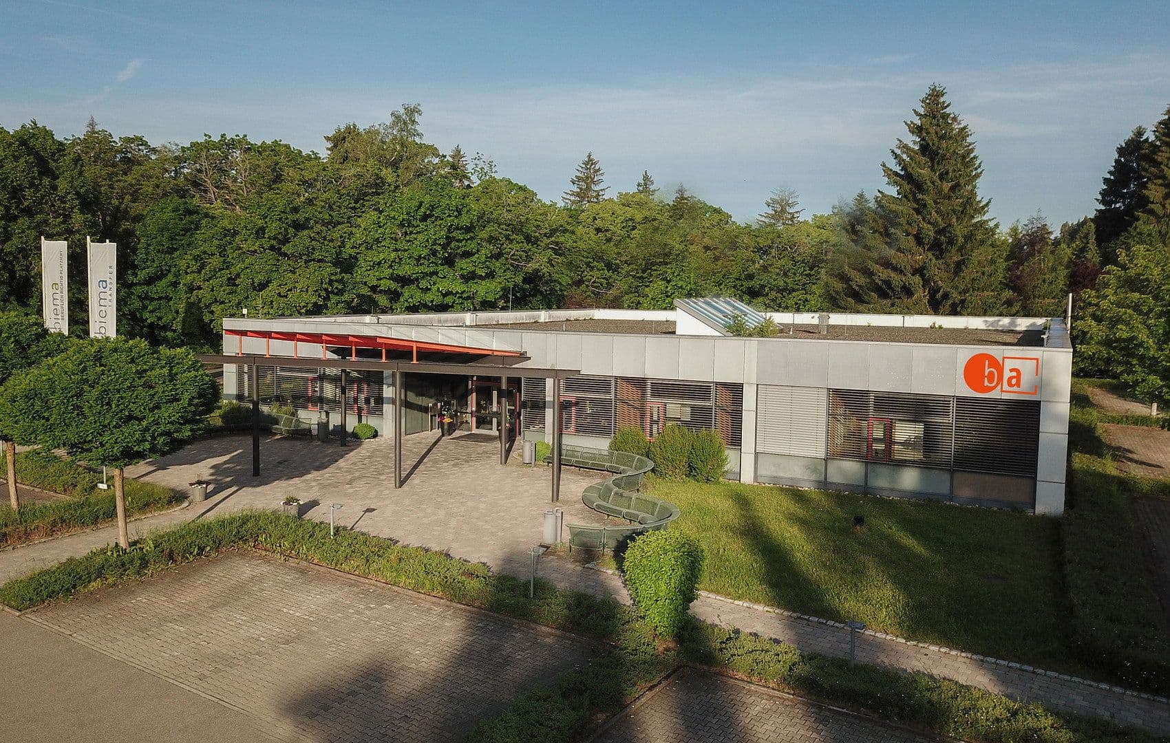 Prenájom kancelárie 1.000 m², Sebastian-Kneipp-Straße 60, Villingen-Schwenningen, Bádensko-Wurttembersko Prenájom kancelárie 1.000 m², Sebastian-Kneipp-Straße 60, Villingen-Schwenningen, Bádensko-Wurttembersko