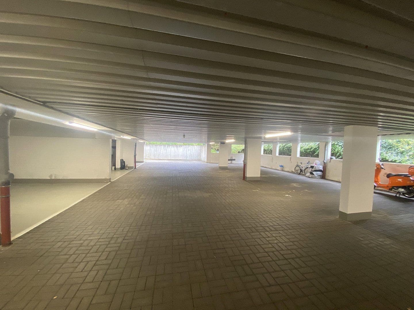 Prenájom bytu 3-izbový 93 m², Renettenstr. 2, Frankfurt, Hesensko Prenájom bytu 3-izbový 93 m², Renettenstr. 2, Frankfurt, Hesensko