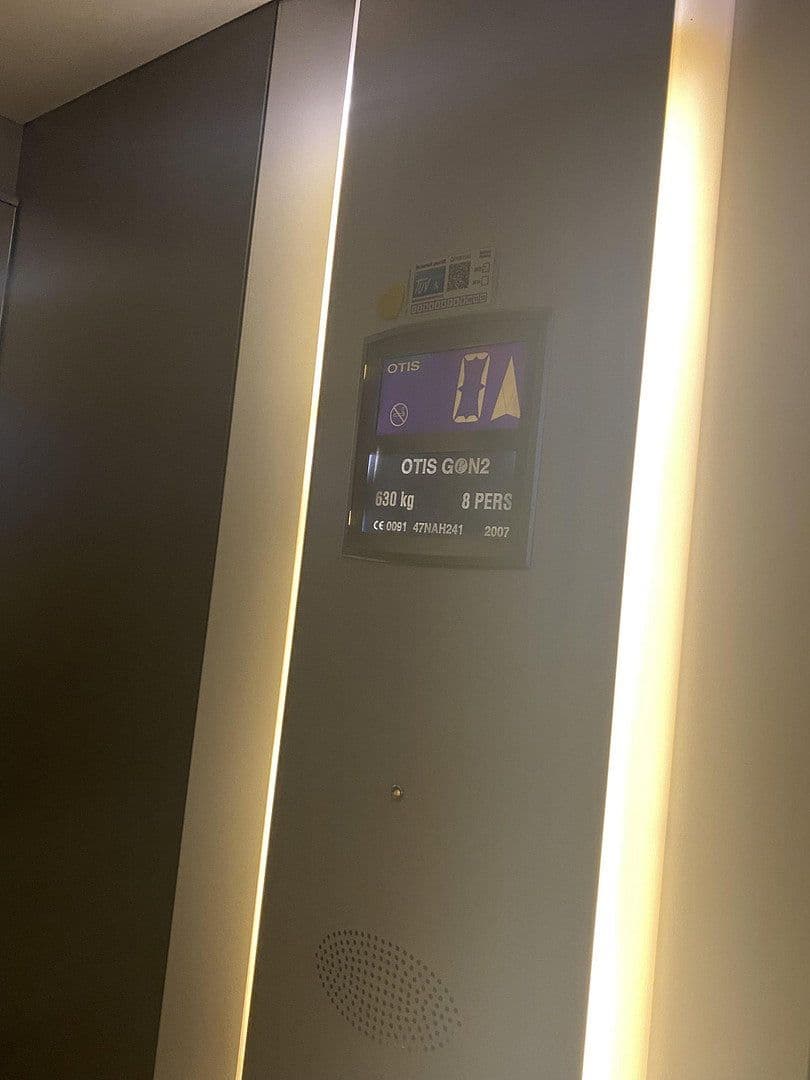 Prenájom bytu 3-izbový 93 m², Renettenstr. 2, Frankfurt, Hesensko Prenájom bytu 3-izbový 93 m², Renettenstr. 2, Frankfurt, Hesensko