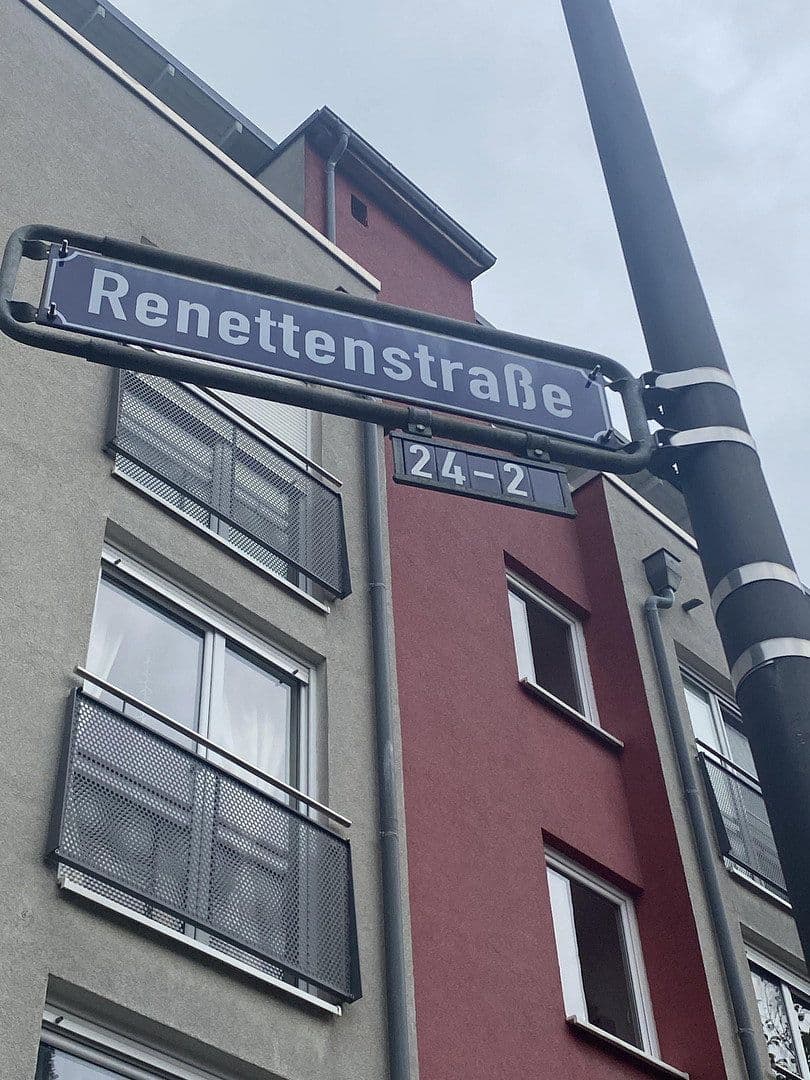 Prenájom bytu 3-izbový 93 m², Renettenstr. 2, Frankfurt, Hesensko Prenájom bytu 3-izbový 93 m², Renettenstr. 2, Frankfurt, Hesensko