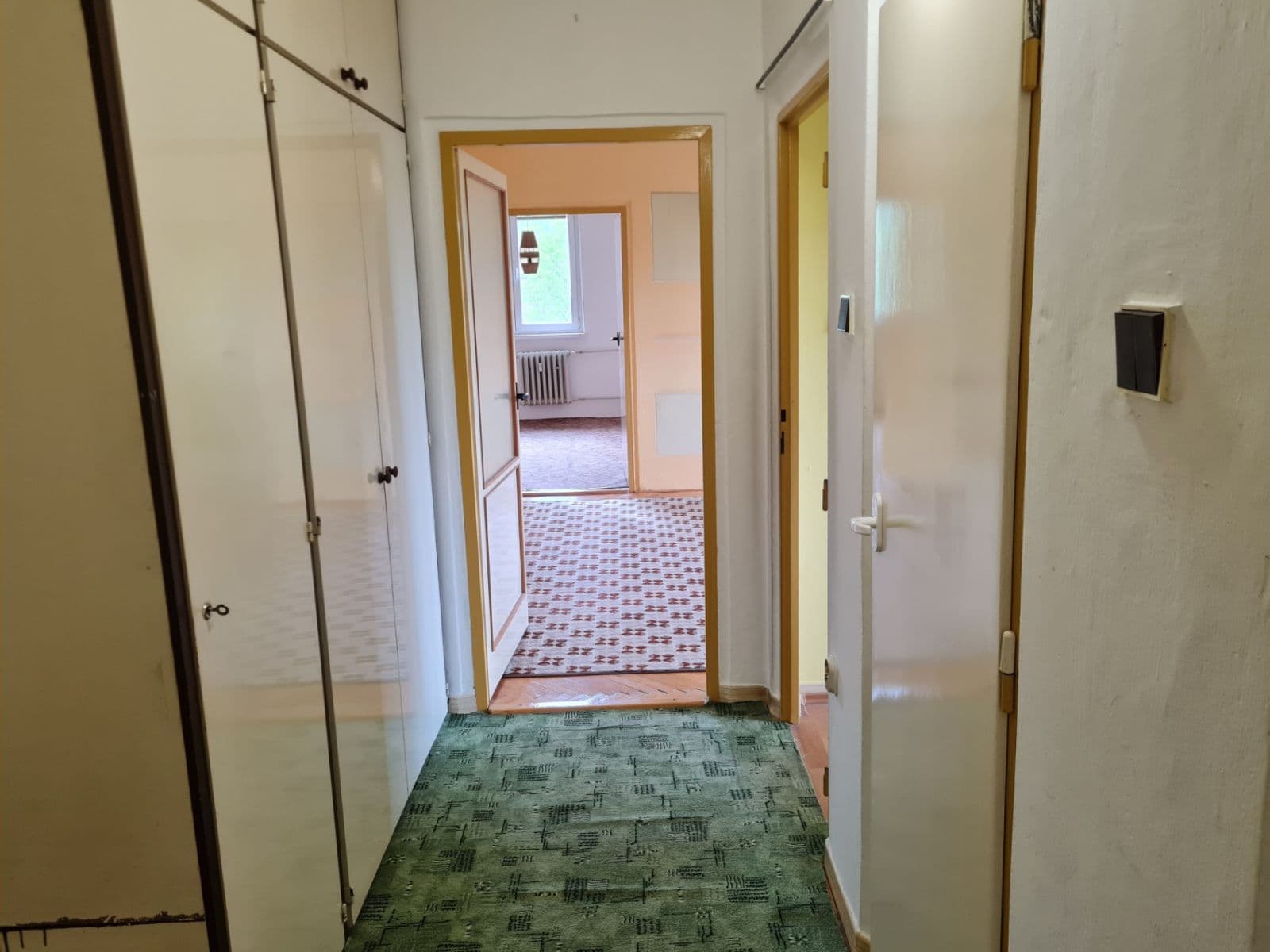 Predaj bytu 3-izbový 60 m², Růžová, Valašské Meziříčí, Zlínský kraj Predaj bytu 3-izbový 60 m², Růžová, Valašské Meziříčí, Zlínský kraj