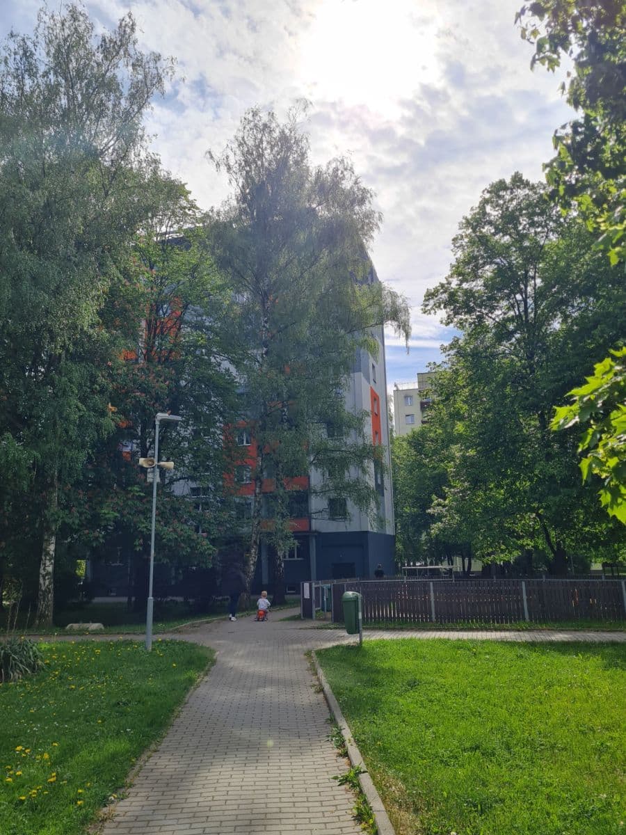 Predaj bytu 3-izbový 60 m², Růžová, Valašské Meziříčí, Zlínský kraj Predaj bytu 3-izbový 60 m², Růžová, Valašské Meziříčí, Zlínský kraj
