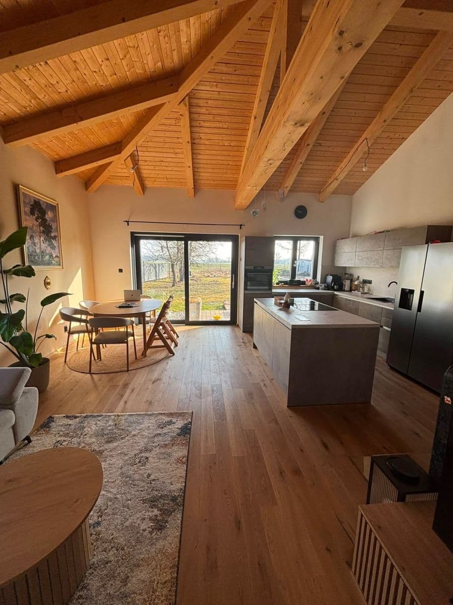 Predaj domu 146 m², pozemek 1.560 m², Ostrá, Středočeský kraj Predaj domu 146 m², pozemek 1.560 m², Ostrá, Středočeský kraj
