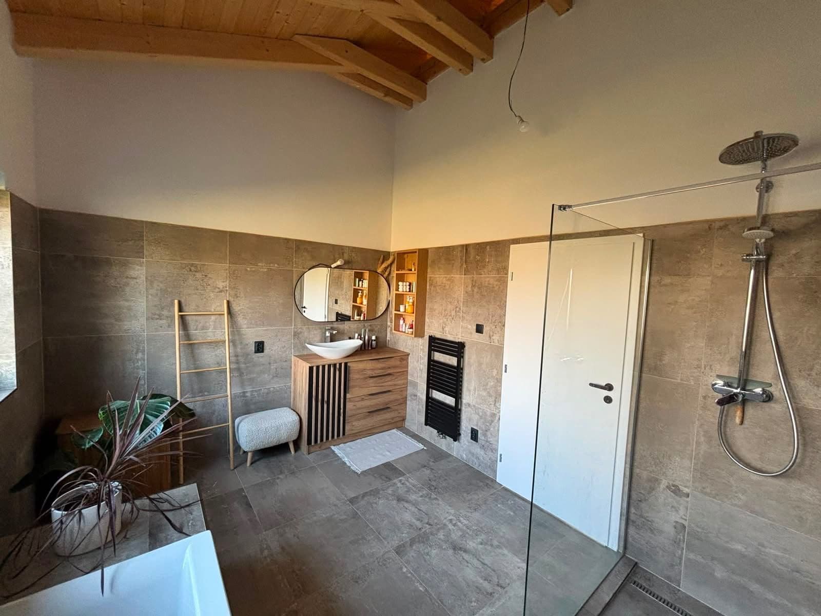 Predaj domu 146 m², pozemek 1.560 m², Ostrá, Středočeský kraj Predaj domu 146 m², pozemek 1.560 m², Ostrá, Středočeský kraj