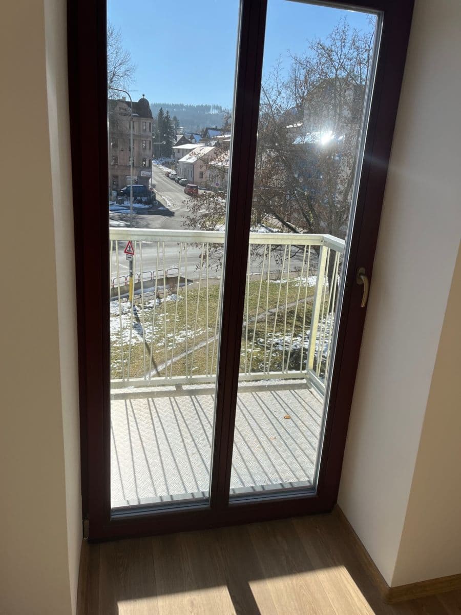 Prenájom bytu 2-izbový 55 m², Podhorská, Jablonec nad Nisou, Liberecký kraj Prenájom bytu 2-izbový 55 m², Podhorská, Jablonec nad Nisou, Liberecký kraj