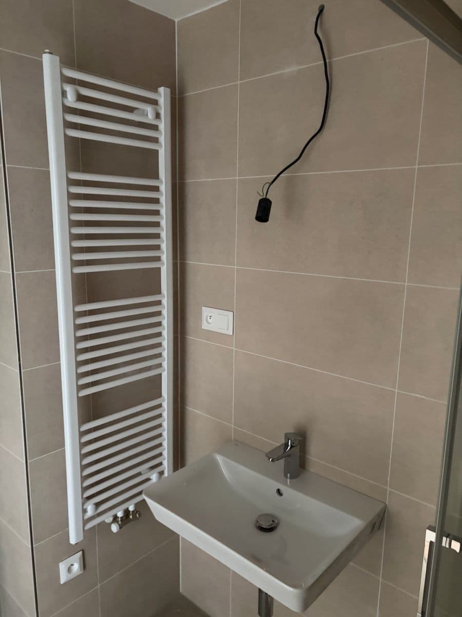 Prenájom bytu 1-izbový 31 m², Haenkeho, Praha, Praha Prenájom bytu 1-izbový 31 m², Haenkeho, Praha, Praha