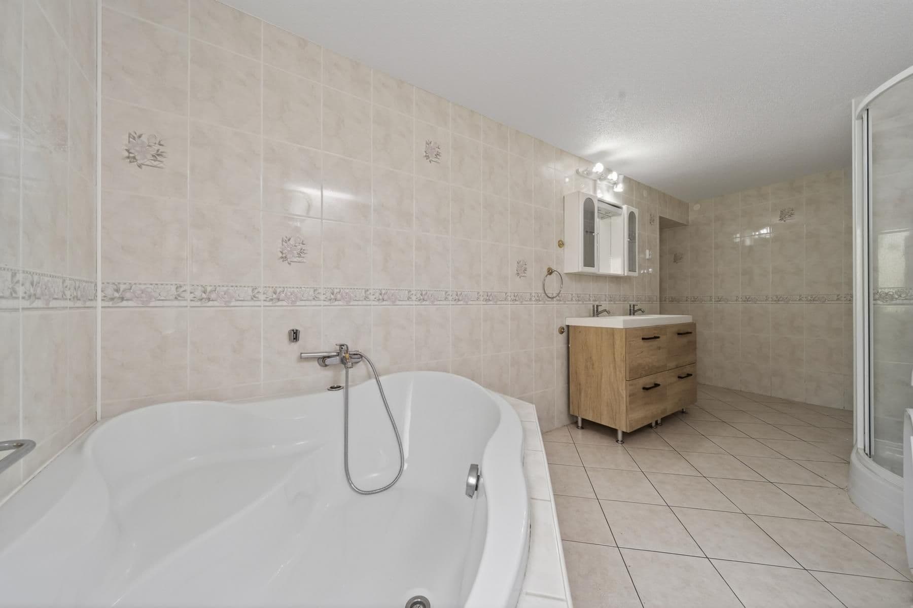 Predaj domu 278 m², pozemek 535 m², Bor, Plzeňský kraj Predaj domu 278 m², pozemek 535 m², Bor, Plzeňský kraj