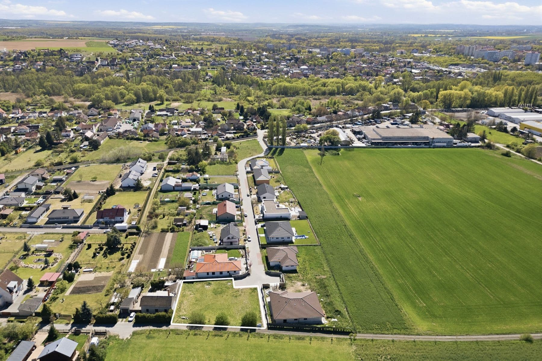 Predaj pozemku 1.107 m², Maloborecká, Mělník, Středočeský kraj Predaj pozemku 1.107 m², Maloborecká, Mělník, Středočeský kraj