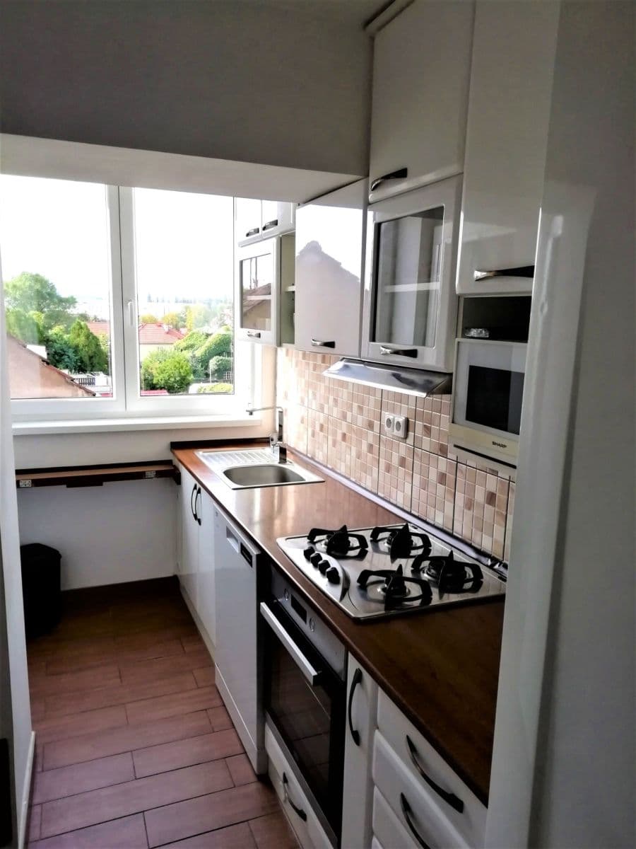 Prenájom bytu 2-izbový 56 m², Dukelských hrdinů, Rakovník, Středočeský kraj Prenájom bytu 2-izbový 56 m², Dukelských hrdinů, Rakovník, Středočeský kraj