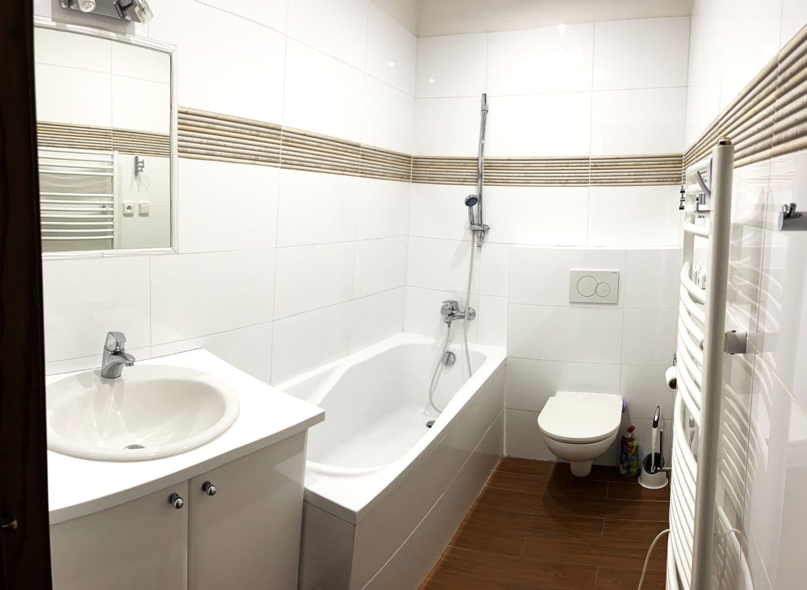 Prenájom bytu 2-izbový 56 m², Dukelských hrdinů, Rakovník, Středočeský kraj Prenájom bytu 2-izbový 56 m², Dukelských hrdinů, Rakovník, Středočeský kraj