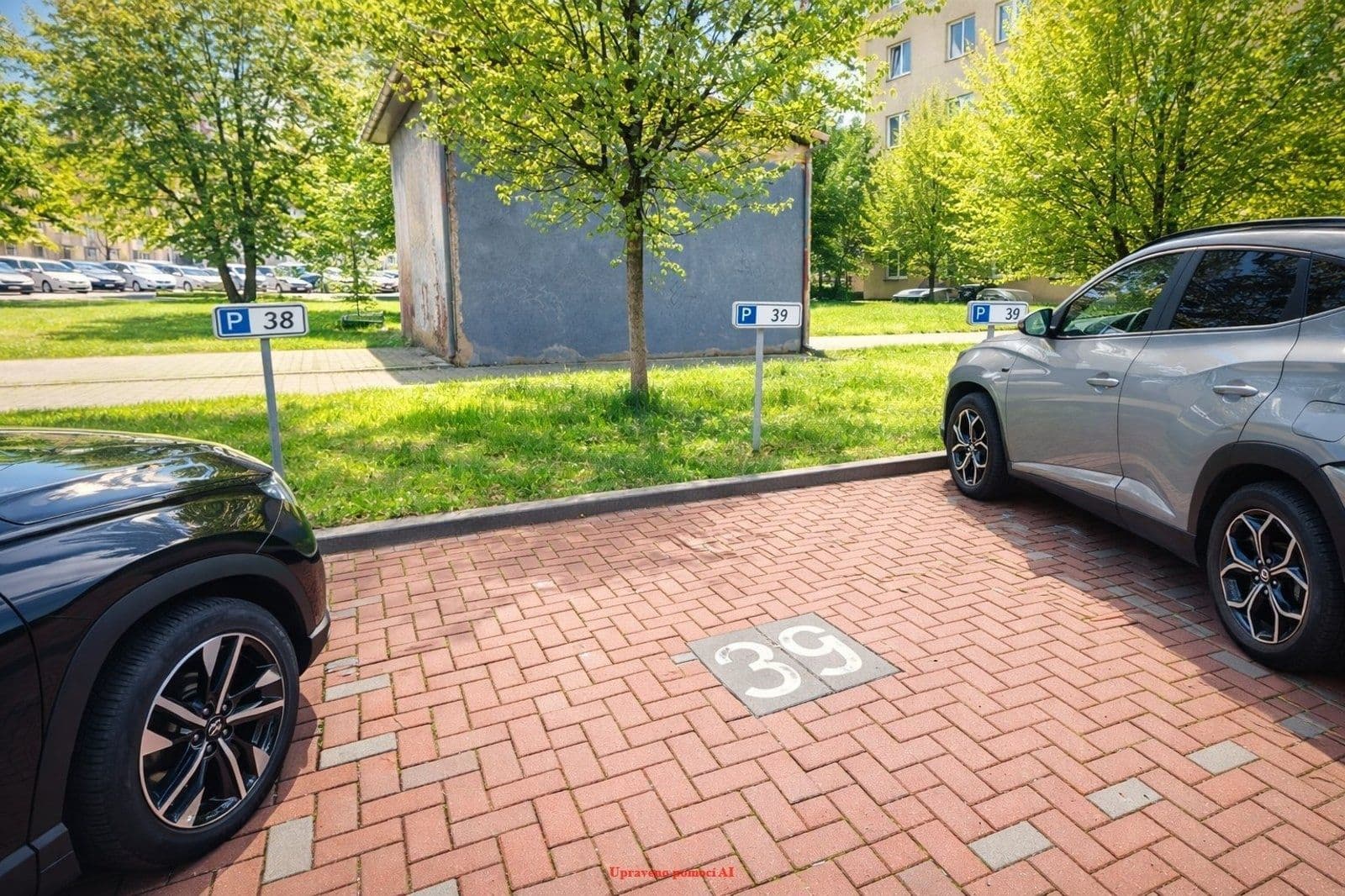 Prenájom garáže 12 m², Ostrčilova, Ostrava, Moravskoslezský kraj Prenájom garáže 12 m², Ostrčilova, Ostrava, Moravskoslezský kraj
