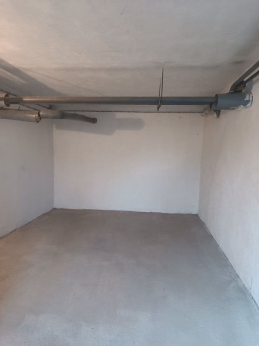 Prenájom garáže 19 m², Tylova, Ostrava, Moravskoslezský kraj Prenájom garáže 19 m², Tylova, Ostrava, Moravskoslezský kraj