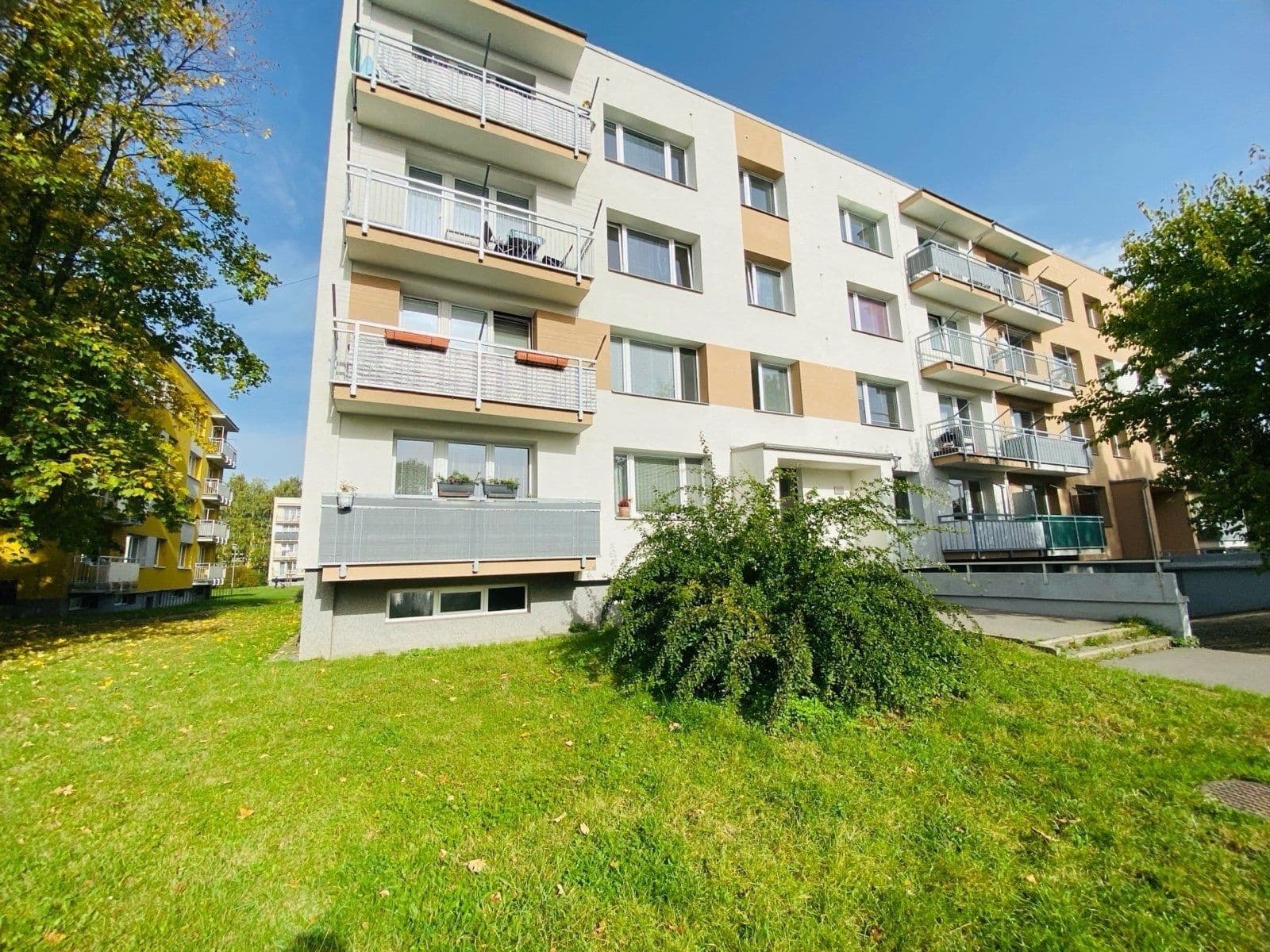 Prenájom garáže 19 m², Tylova, Ostrava, Moravskoslezský kraj Prenájom garáže 19 m², Tylova, Ostrava, Moravskoslezský kraj