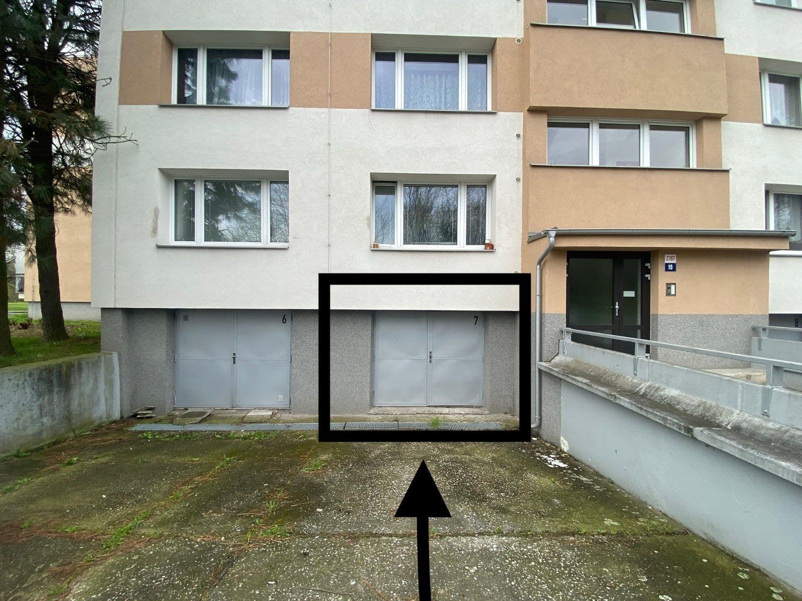 Prenájom garáže 24 m², Tylova, Ostrava, Moravskoslezský kraj Prenájom garáže 24 m², Tylova, Ostrava, Moravskoslezský kraj