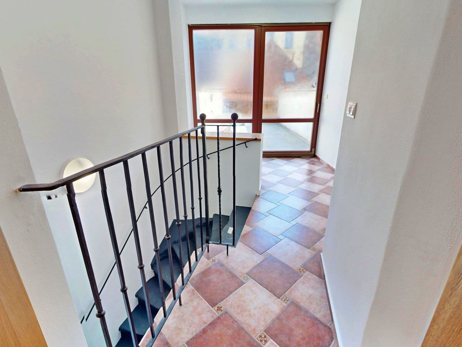 Prenájom bytu 3-izbový 75 m², Ztracená, Olomouc, Olomoucký kraj Prenájom bytu 3-izbový 75 m², Ztracená, Olomouc, Olomoucký kraj