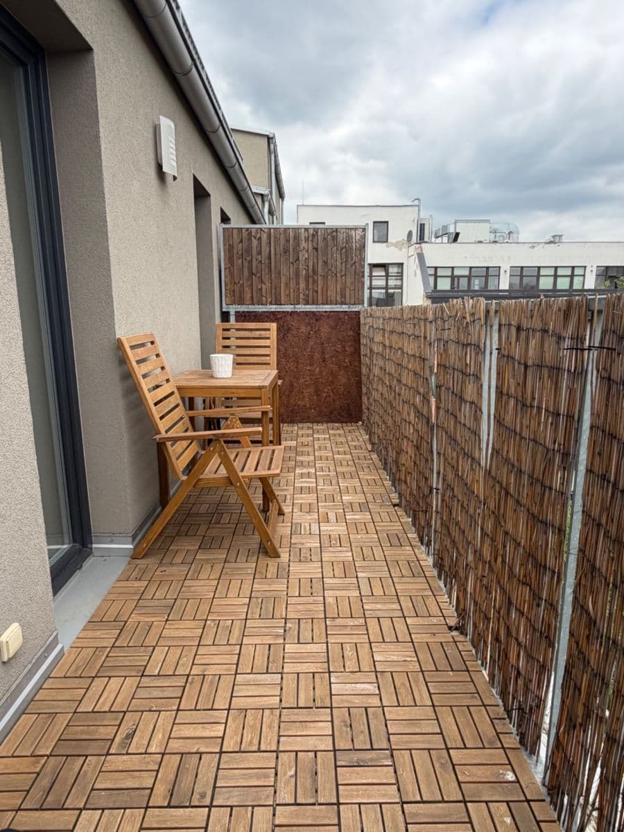 Prenájom bytu 2-izbový 50 m², Jankovcova, Praha, Praha Prenájom bytu 2-izbový 50 m², Jankovcova, Praha, Praha