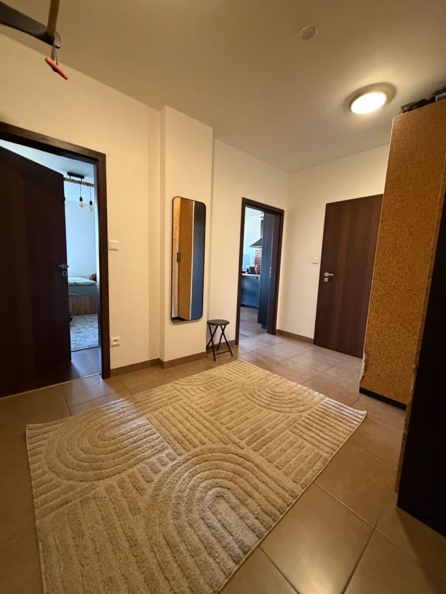 Prenájom bytu 2-izbový 50 m², Jankovcova, Praha, Praha Prenájom bytu 2-izbový 50 m², Jankovcova, Praha, Praha