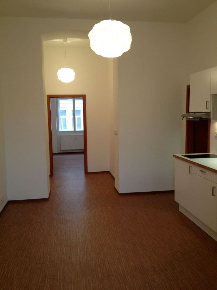 Prenájom bytu 2-izbový 36 m², Štítného, Praha, Praha Prenájom bytu 2-izbový 36 m², Štítného, Praha, Praha
