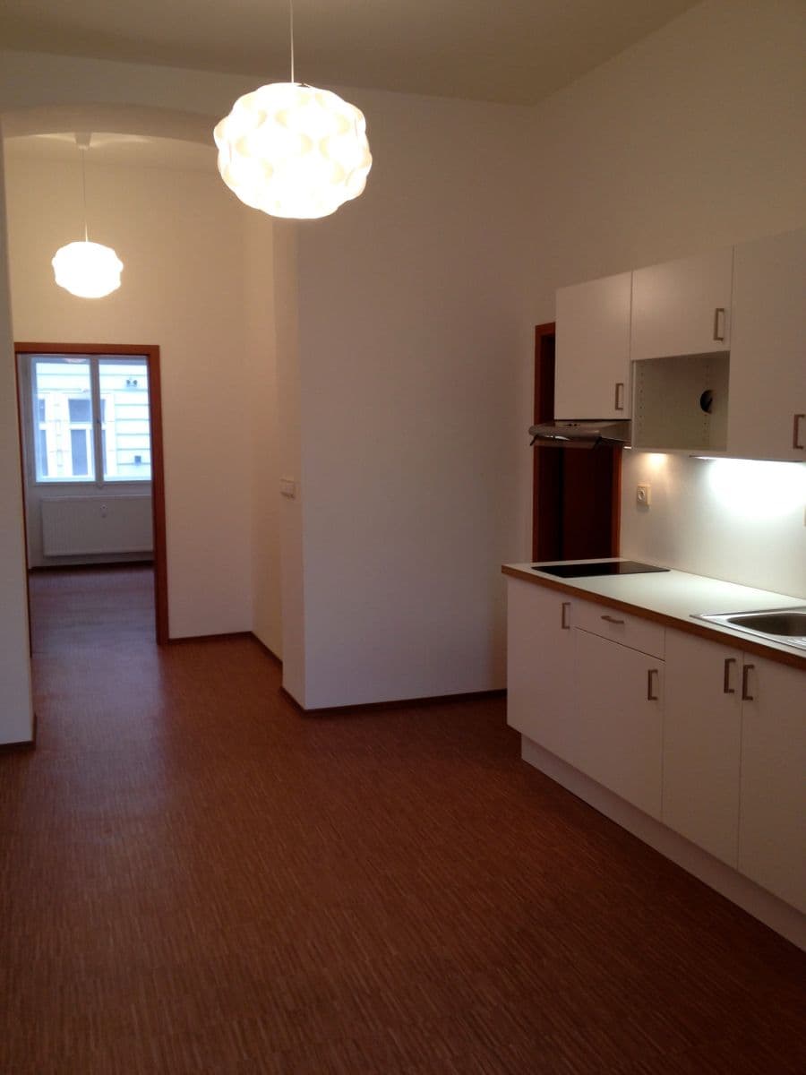Prenájom bytu 2-izbový 36 m², Štítného, Praha, Praha Prenájom bytu 2-izbový 36 m², Štítného, Praha, Praha