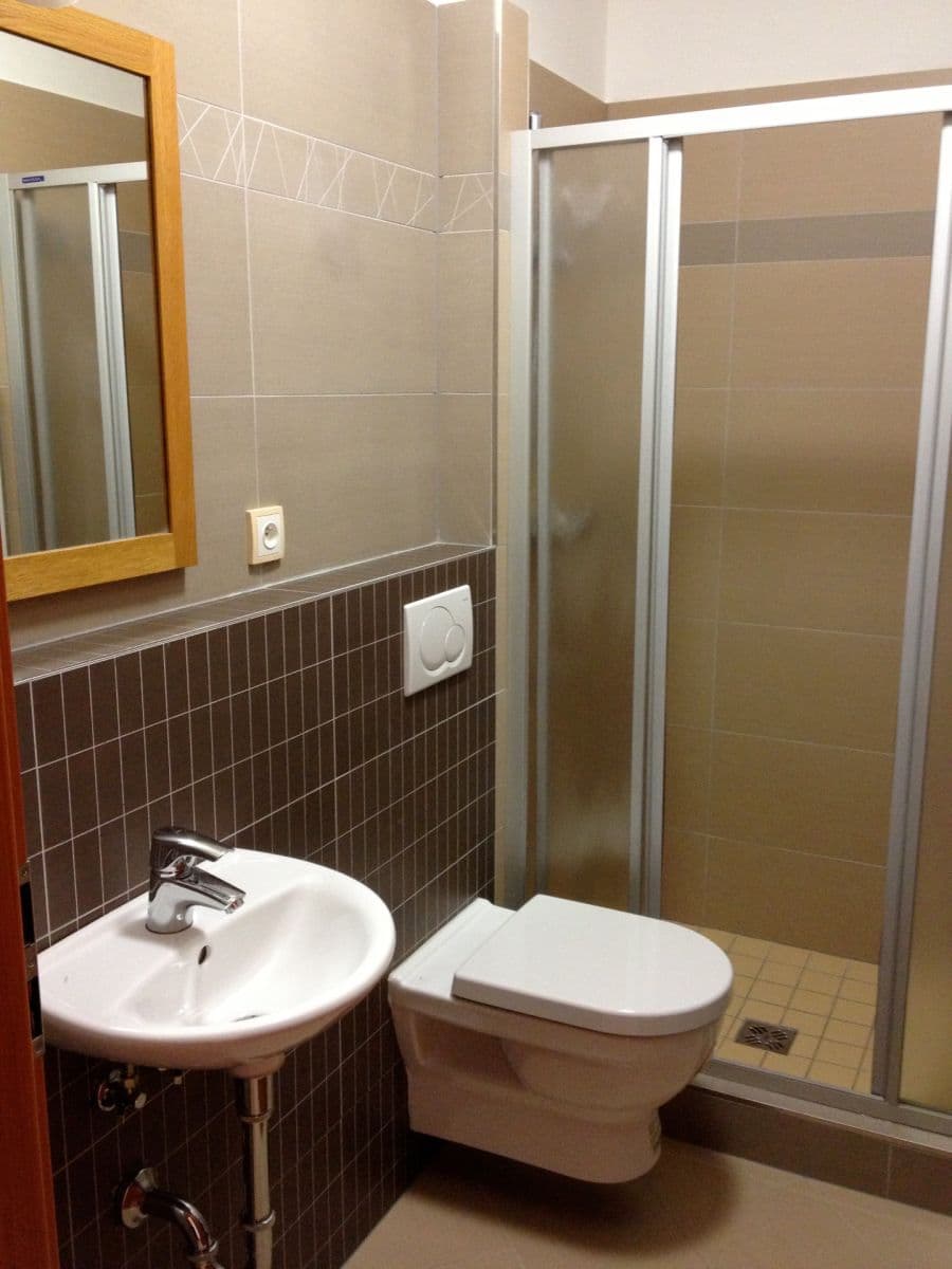 Prenájom bytu 2-izbový 36 m², Štítného, Praha, Praha Prenájom bytu 2-izbový 36 m², Štítného, Praha, Praha