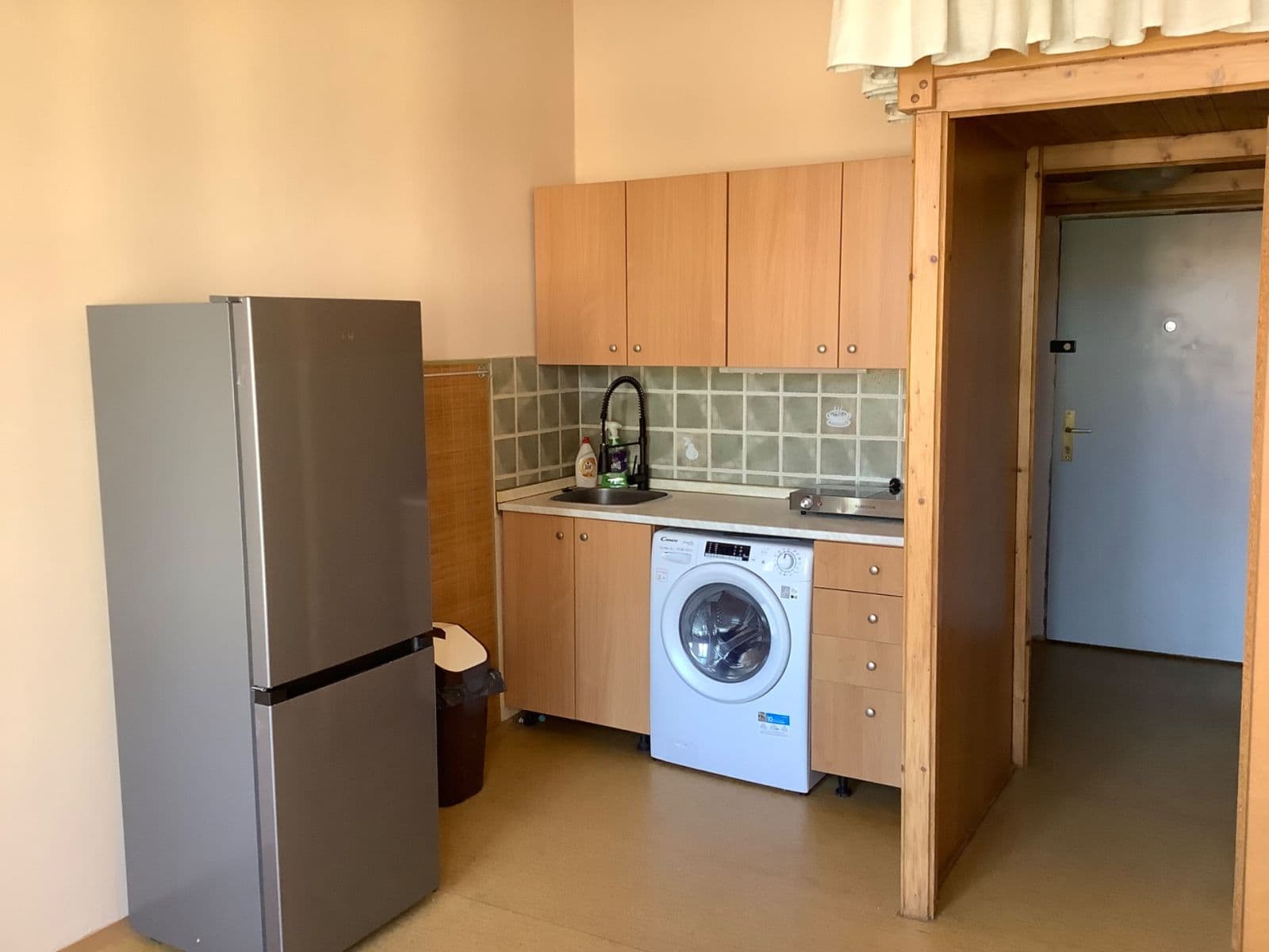 Prenájom bytu 1-izbový 27 m², Nuselská, Praha, Praha Prenájom bytu 1-izbový 27 m², Nuselská, Praha, Praha
