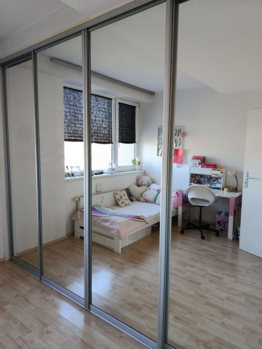 Prenájom bytu 2-izbový 63 m², Skloněná, Praha, Praha Prenájom bytu 2-izbový 63 m², Skloněná, Praha, Praha