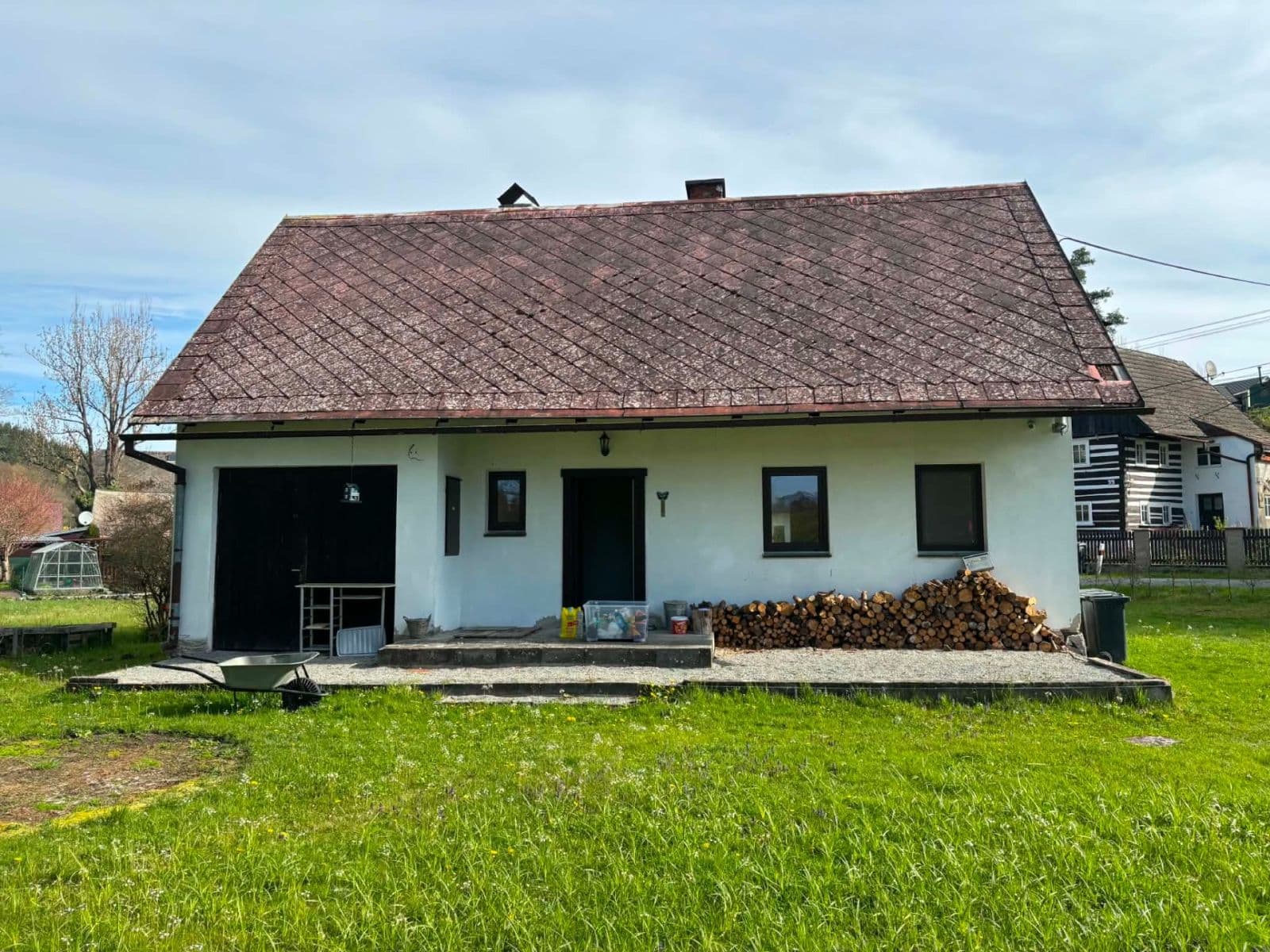 Predaj domu 100 m², pozemek 1.100 m², Velenice, Liberecký kraj Predaj domu 100 m², pozemek 1.100 m², Velenice, Liberecký kraj