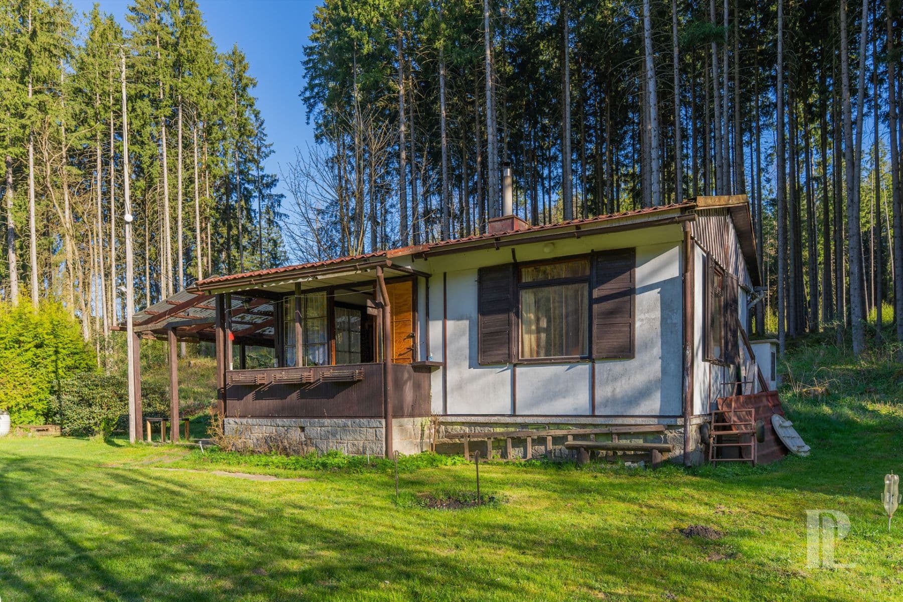 Predaj rekreačného objektu 39 m², pozemek 350 m², Šťáhlavy, Plzeňský kraj Predaj rekreačného objektu 39 m², pozemek 350 m², Šťáhlavy, Plzeňský kraj