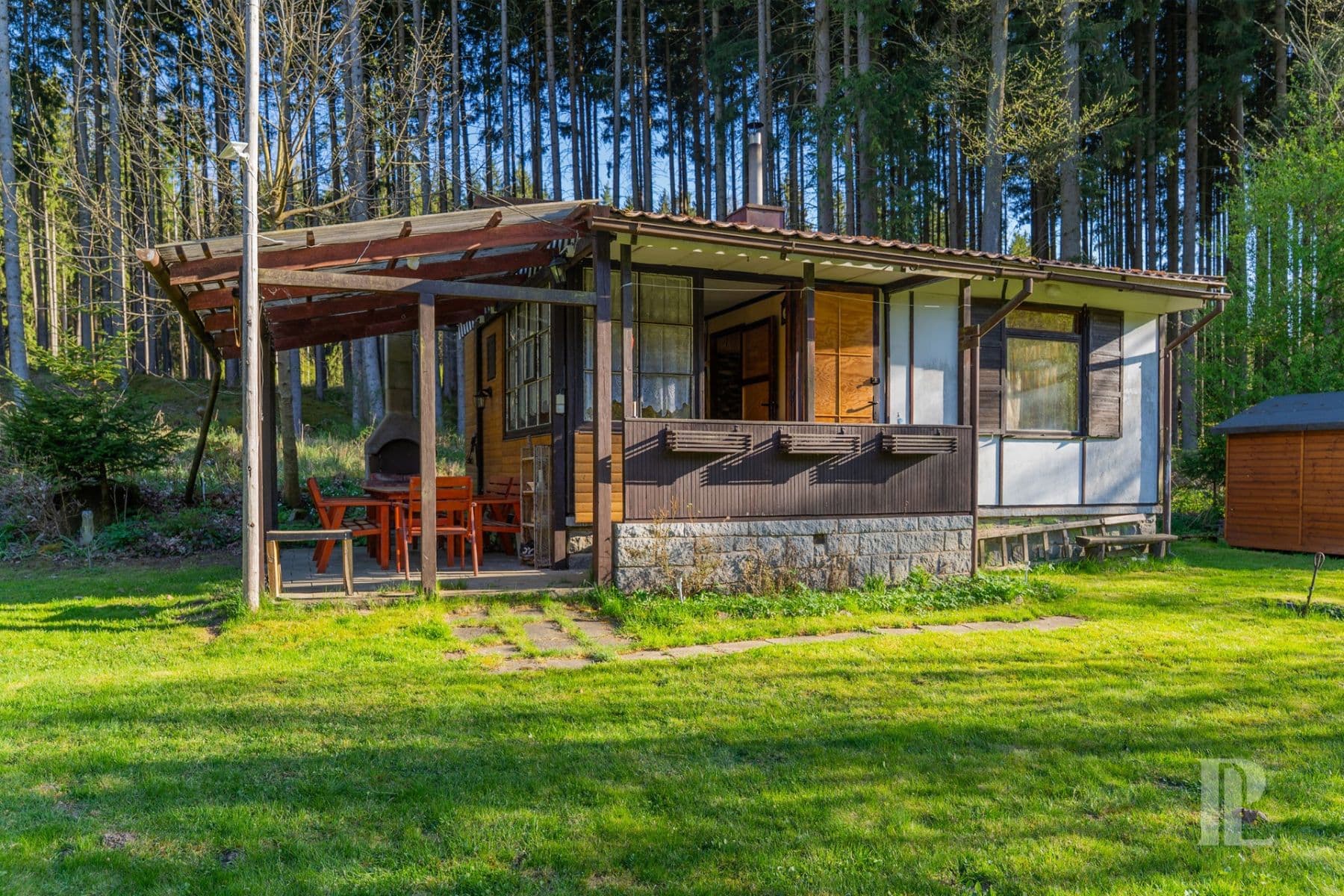 Predaj rekreačného objektu 39 m², pozemek 350 m², Šťáhlavy, Plzeňský kraj Predaj rekreačného objektu 39 m², pozemek 350 m², Šťáhlavy, Plzeňský kraj