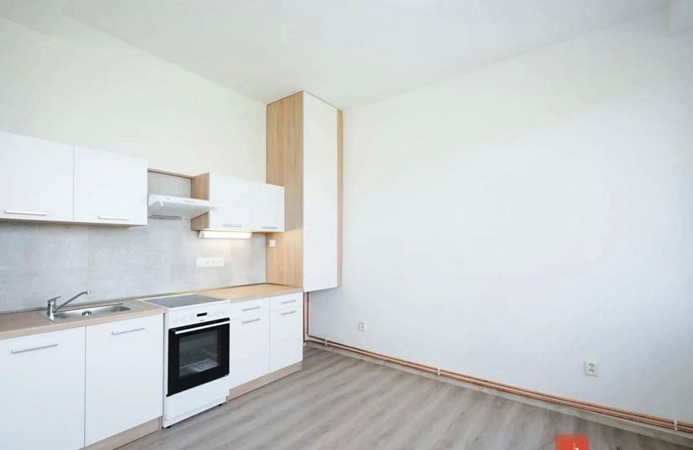 Prenájom bytu 2-izbový 50 m², Mlékojedy, Ústecký kraj Prenájom bytu 2-izbový 50 m², Mlékojedy, Ústecký kraj