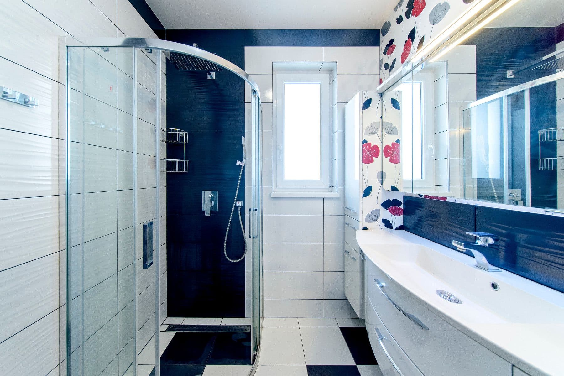 Prenájom domu 70 m², pozemek 250 m², Lipová, Marianka, Bratislavský kraj Prenájom domu 70 m², pozemek 250 m², Lipová, Marianka, Bratislavský kraj