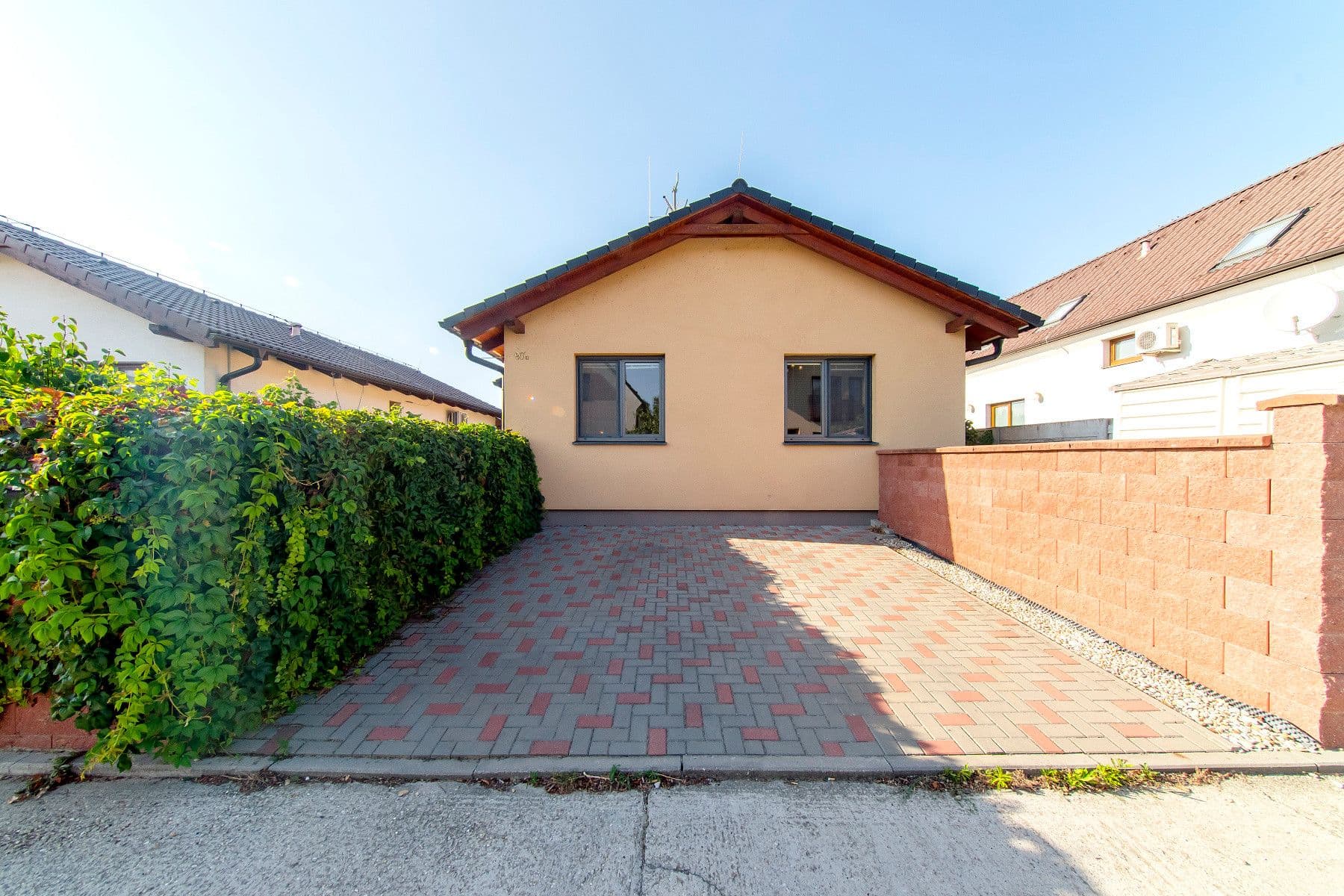 Prenájom domu 70 m², pozemek 250 m², Lipová, Marianka, Bratislavský kraj Prenájom domu 70 m², pozemek 250 m², Lipová, Marianka, Bratislavský kraj