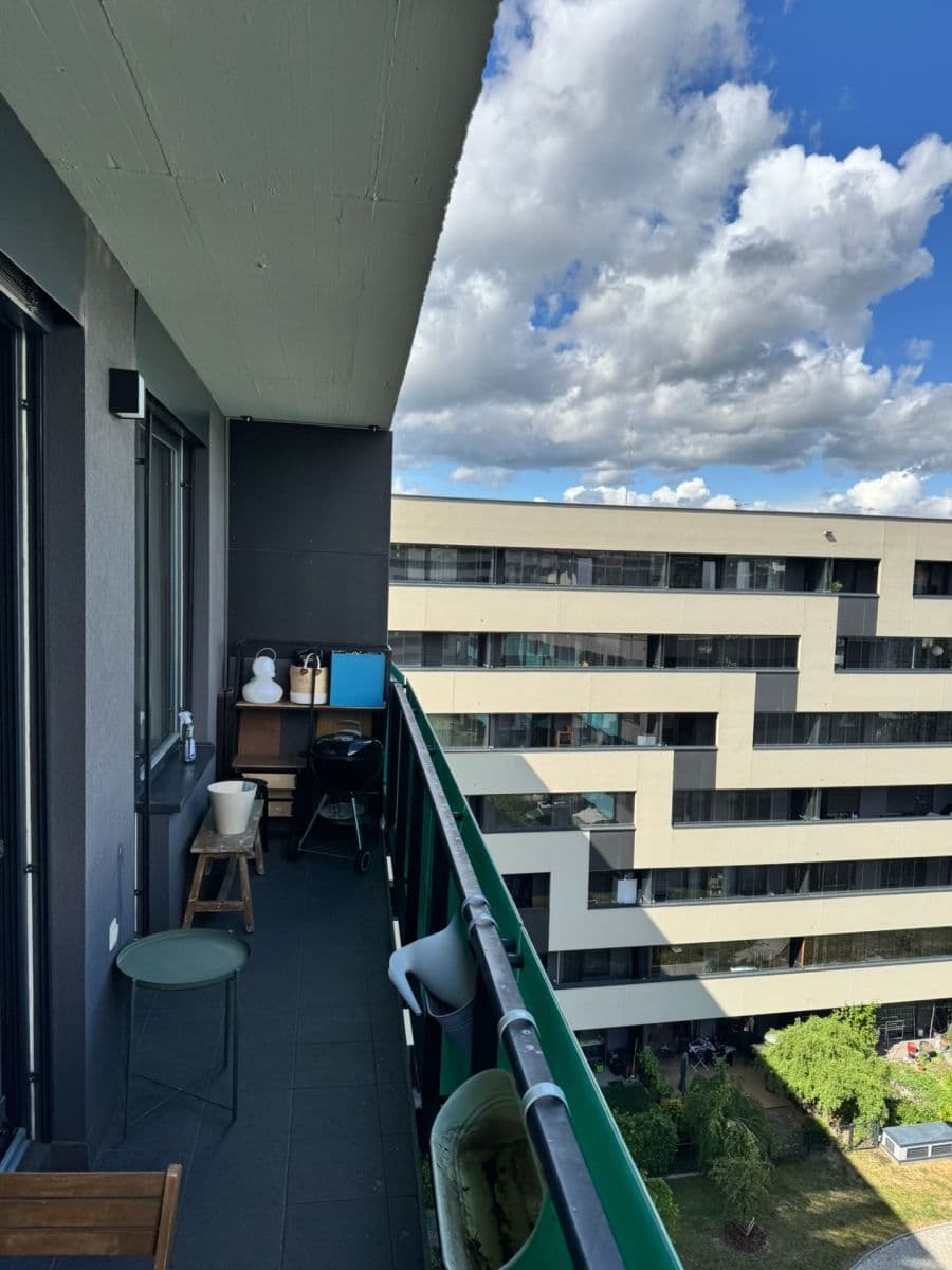 Prenájom bytu 3-izbový 85 m², Argentinská, Praha, Praha Prenájom bytu 3-izbový 85 m², Argentinská, Praha, Praha