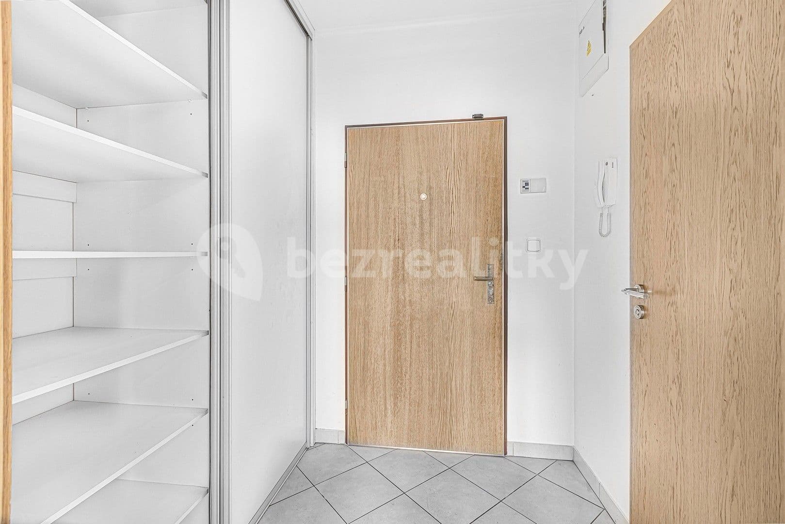 Prenájom bytu 1-izbový 34 m², Plzeňská, Praha, Praha Prenájom bytu 1-izbový 34 m², Plzeňská, Praha, Praha